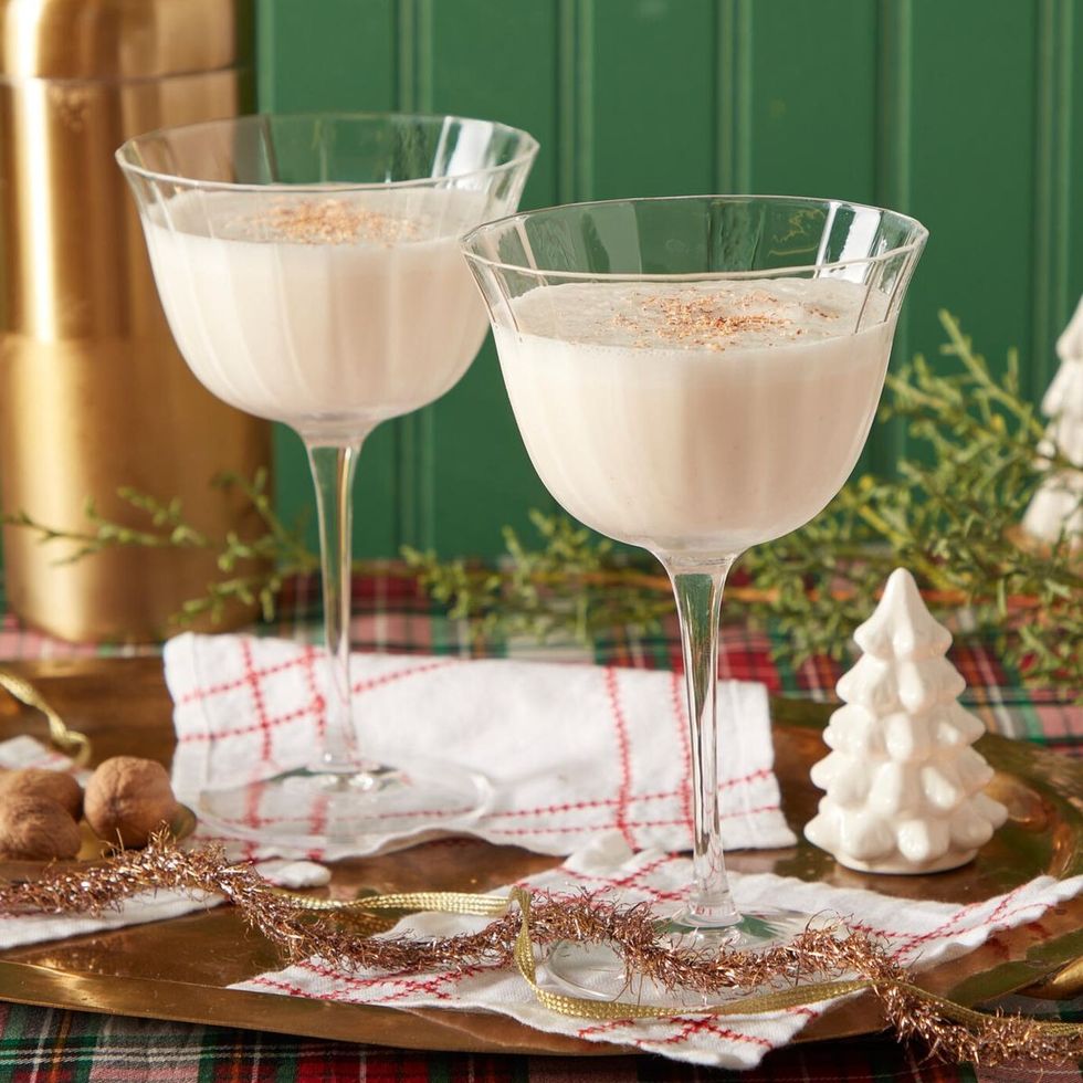 christmas cocktails milk punch