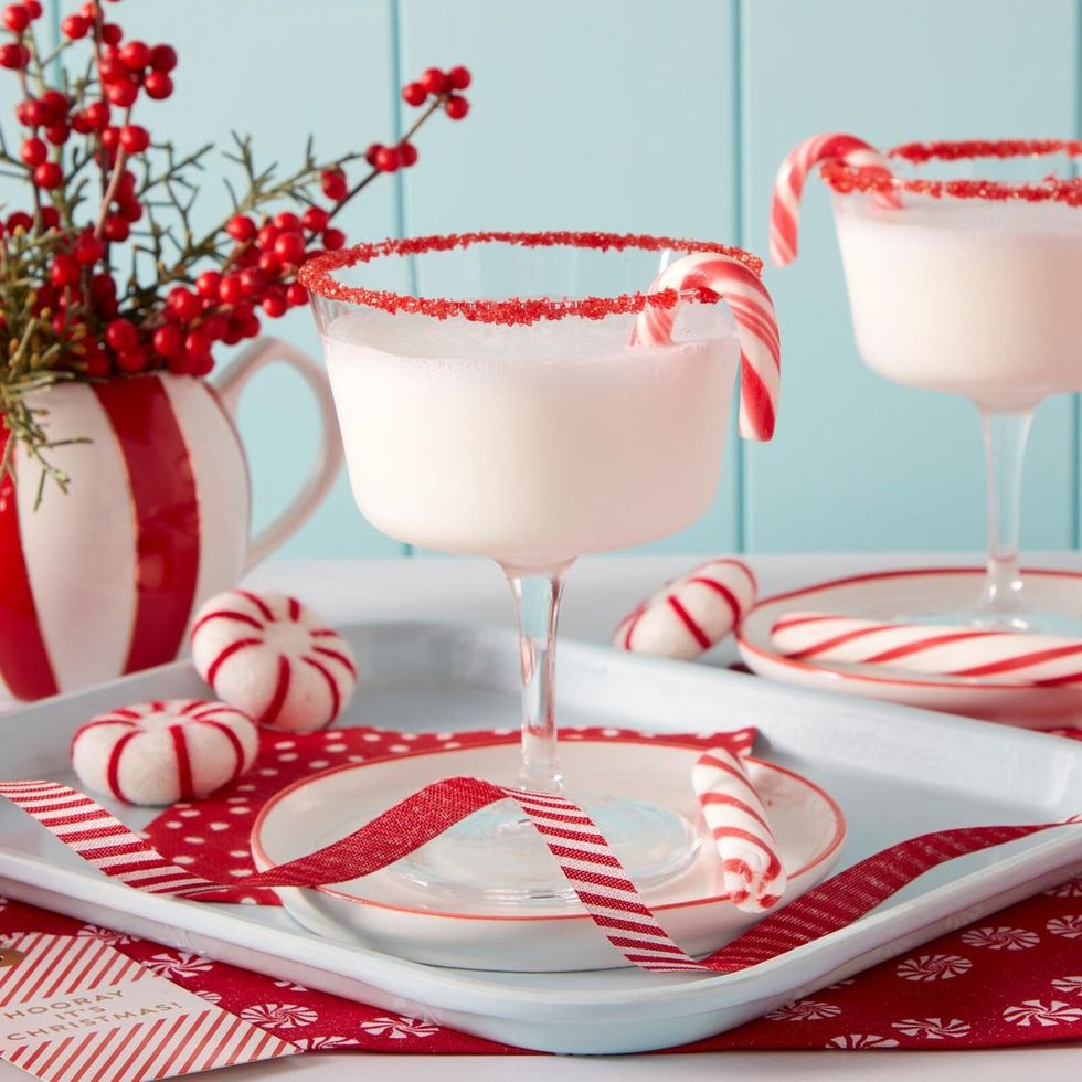 christmas cocktails peppermint martini