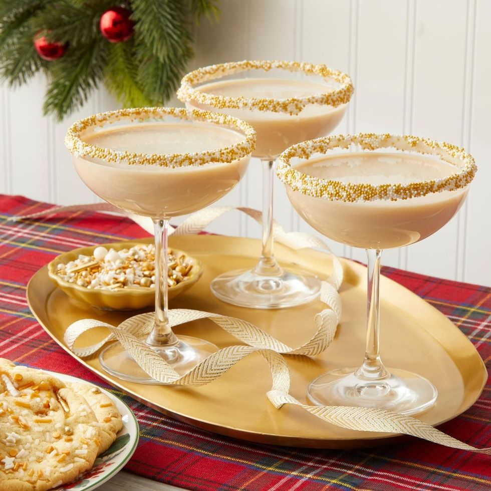 christmas cocktails sugar cookie martini