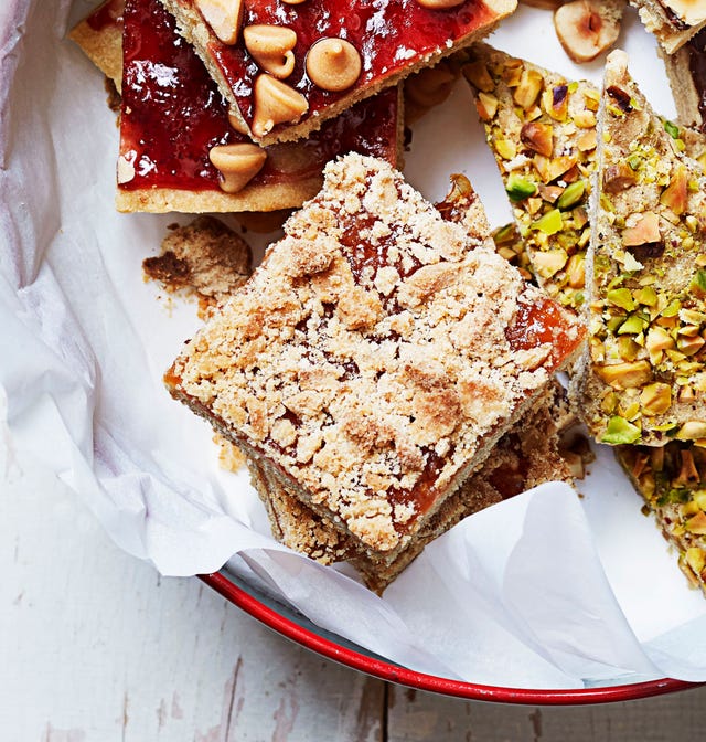 brown sugar–hazelnut bars