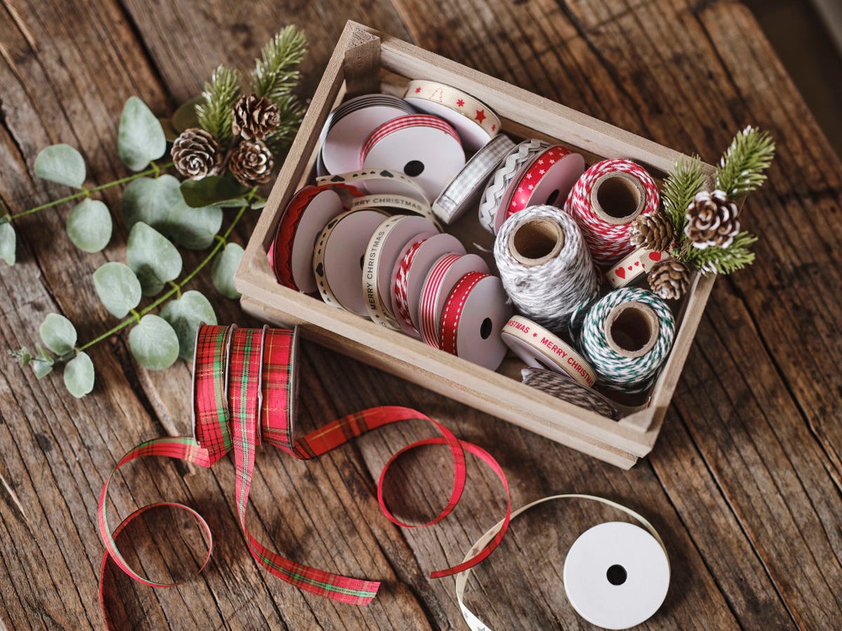 Hobbycraft's top Christmas craft trends 2023