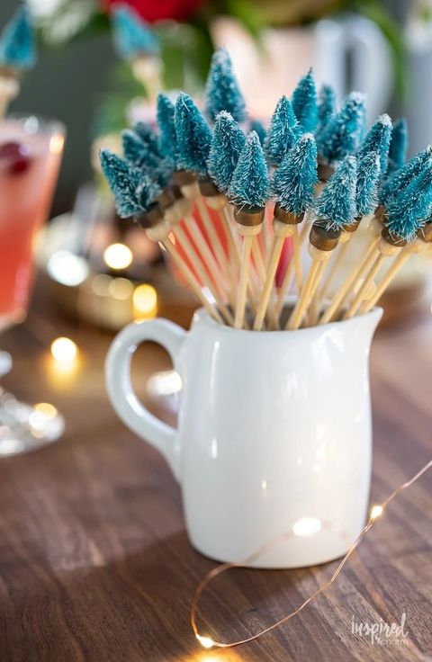 christmas crafts bottle brush tree drink stirrers
