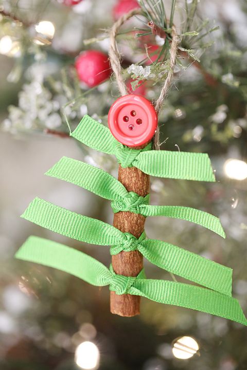 cinnamon stick christmas tree  in christmas crafts for kids