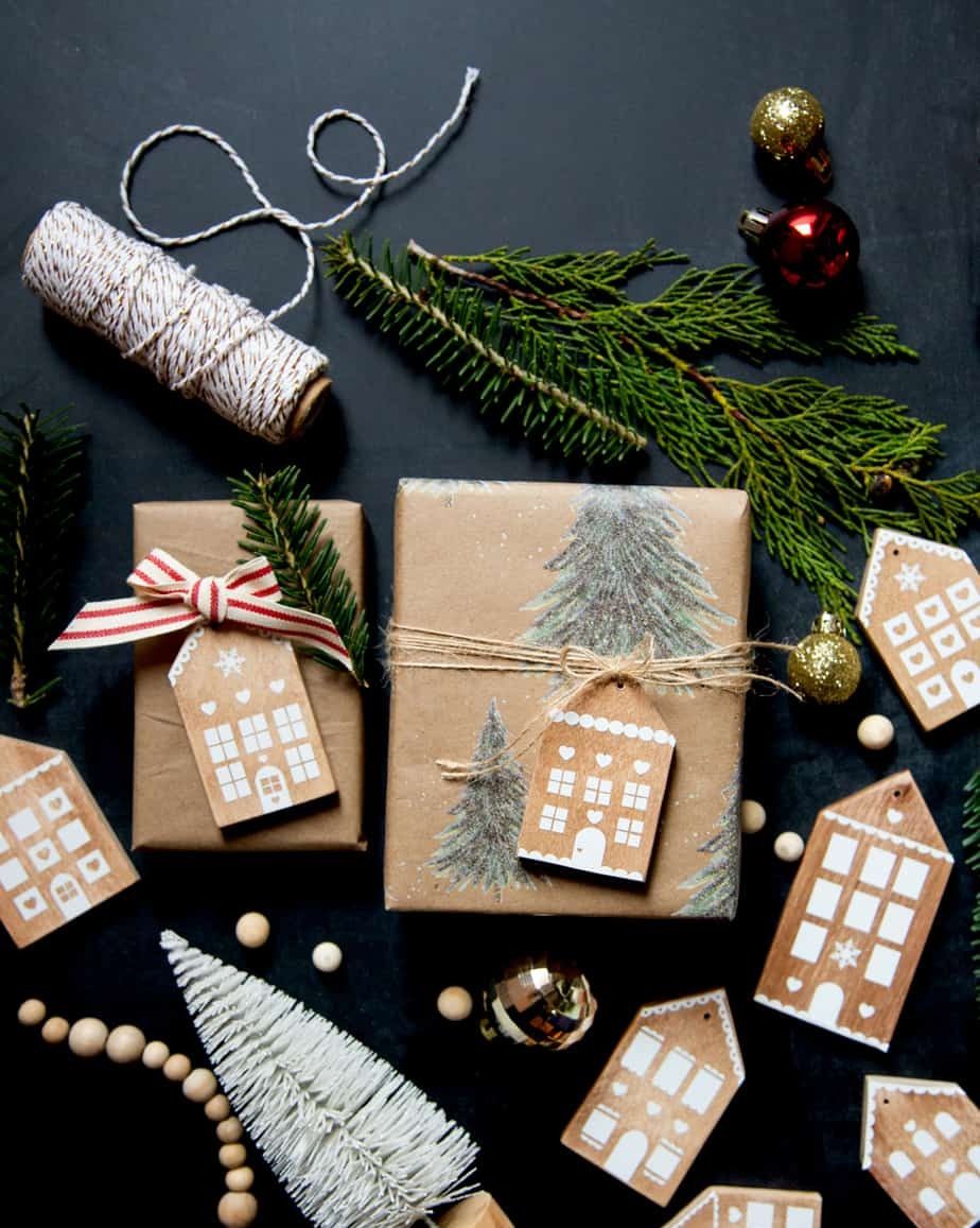 20 Easy to Make Christmas Crafts for Adults » Lady Decluttered
