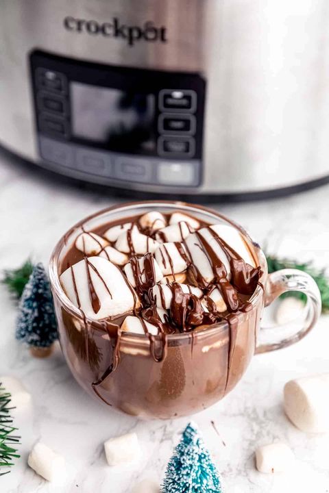 slow cooker hot chocolate with marshmallows and chocolate sauce