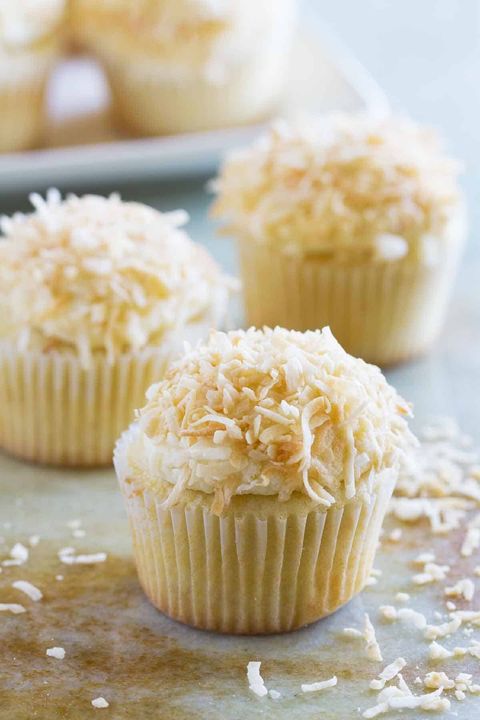 coconut snowball cupcakes