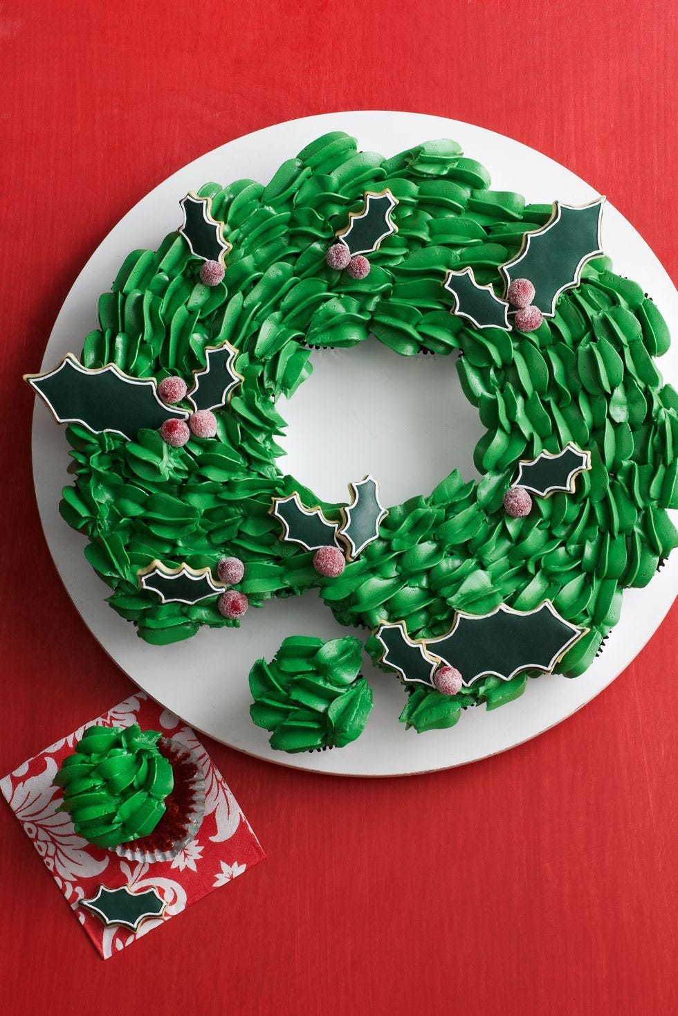 green cupcake christmas wreath