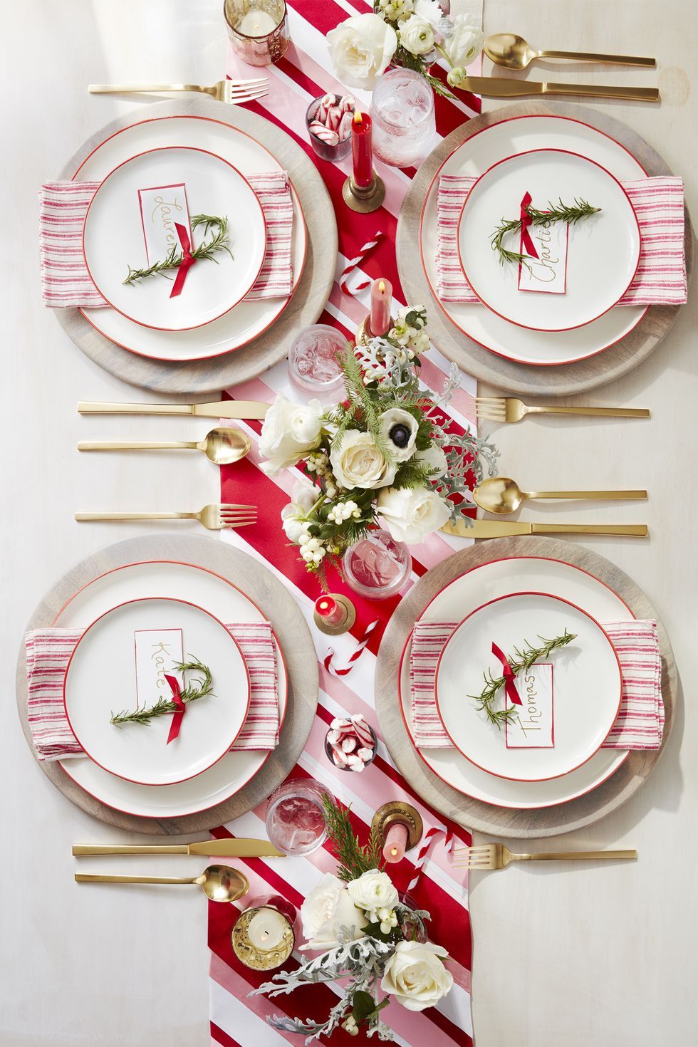 christmas table decorations  pretty peppermint tablescape