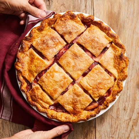 a whole apple cranberry pie