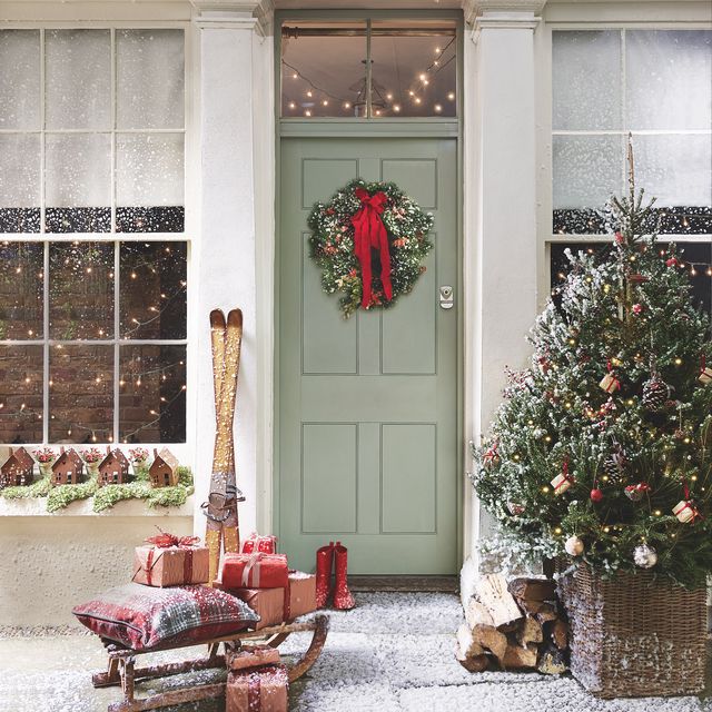 Christmas Door Decorations For Your