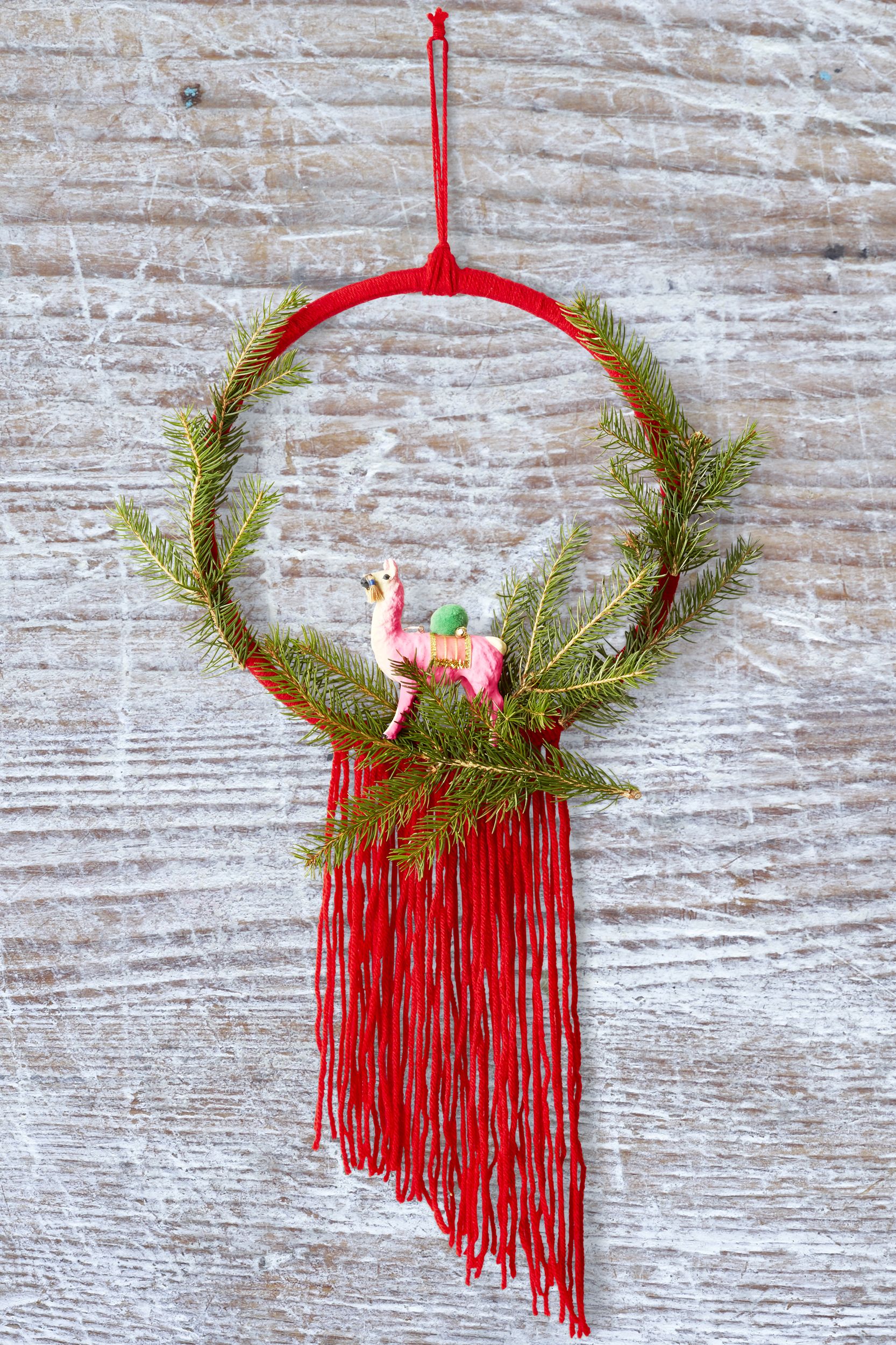 Complete Guide to Christmas Door Hanging Decorations