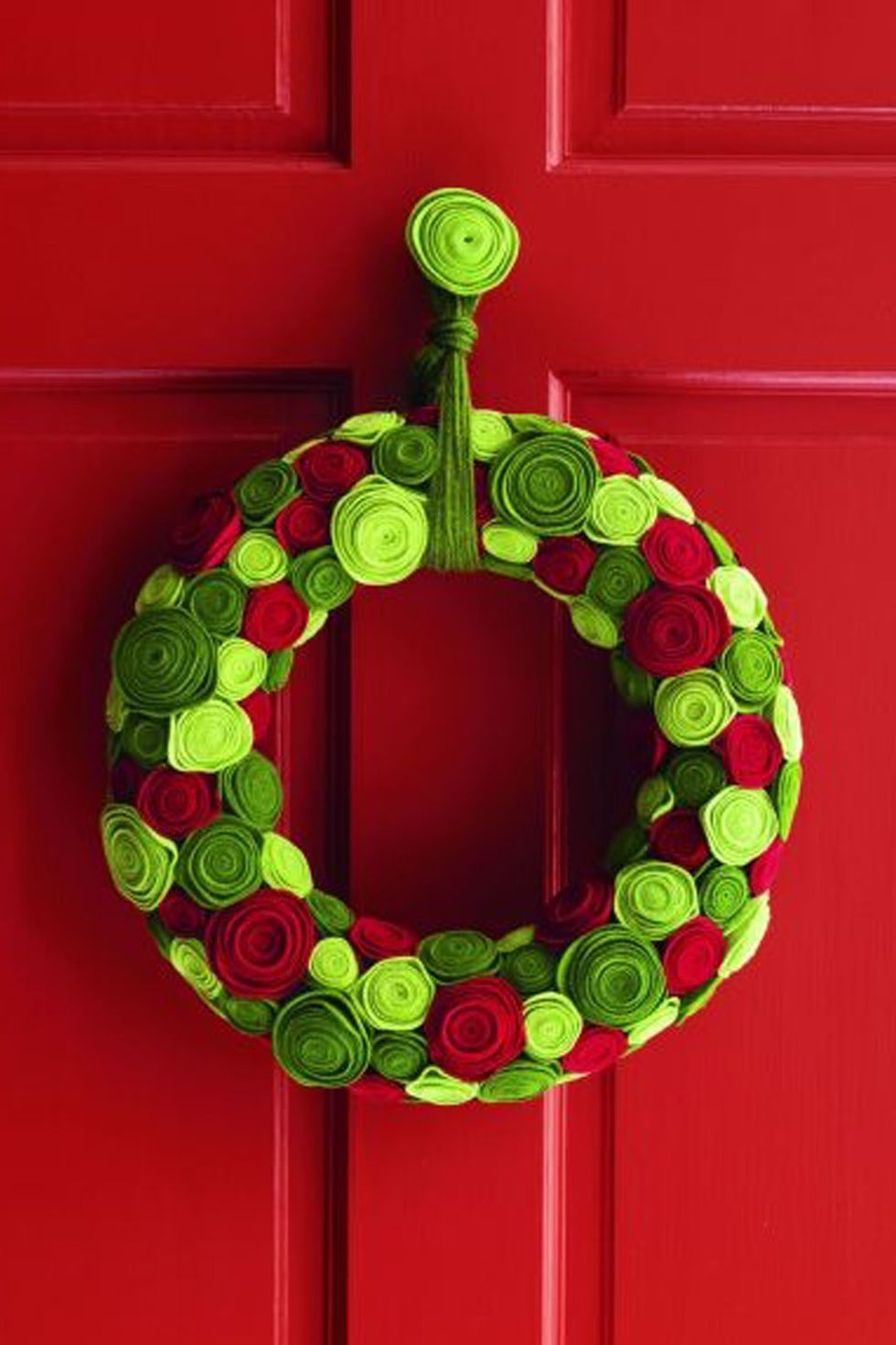How to make Christmas Metal Ring Wreaths - Major Hoff Takes A Wife