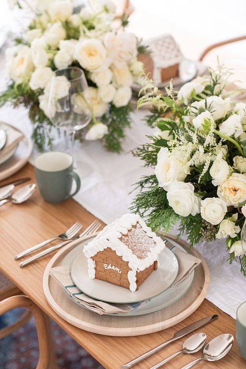 gingerbread place setting