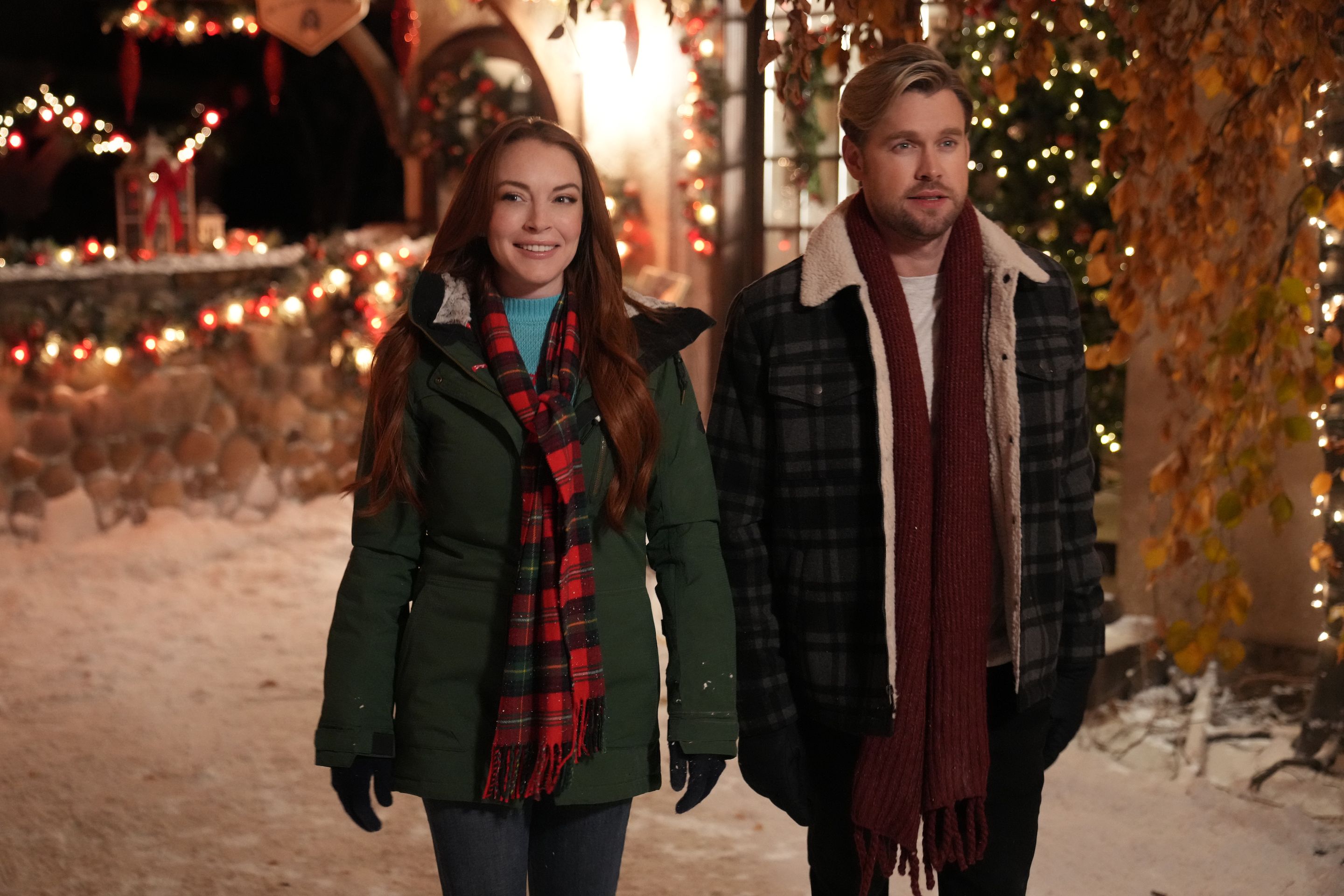 The Love Hard Cast Finds Out Which Classic Holiday Couple They Really Are  