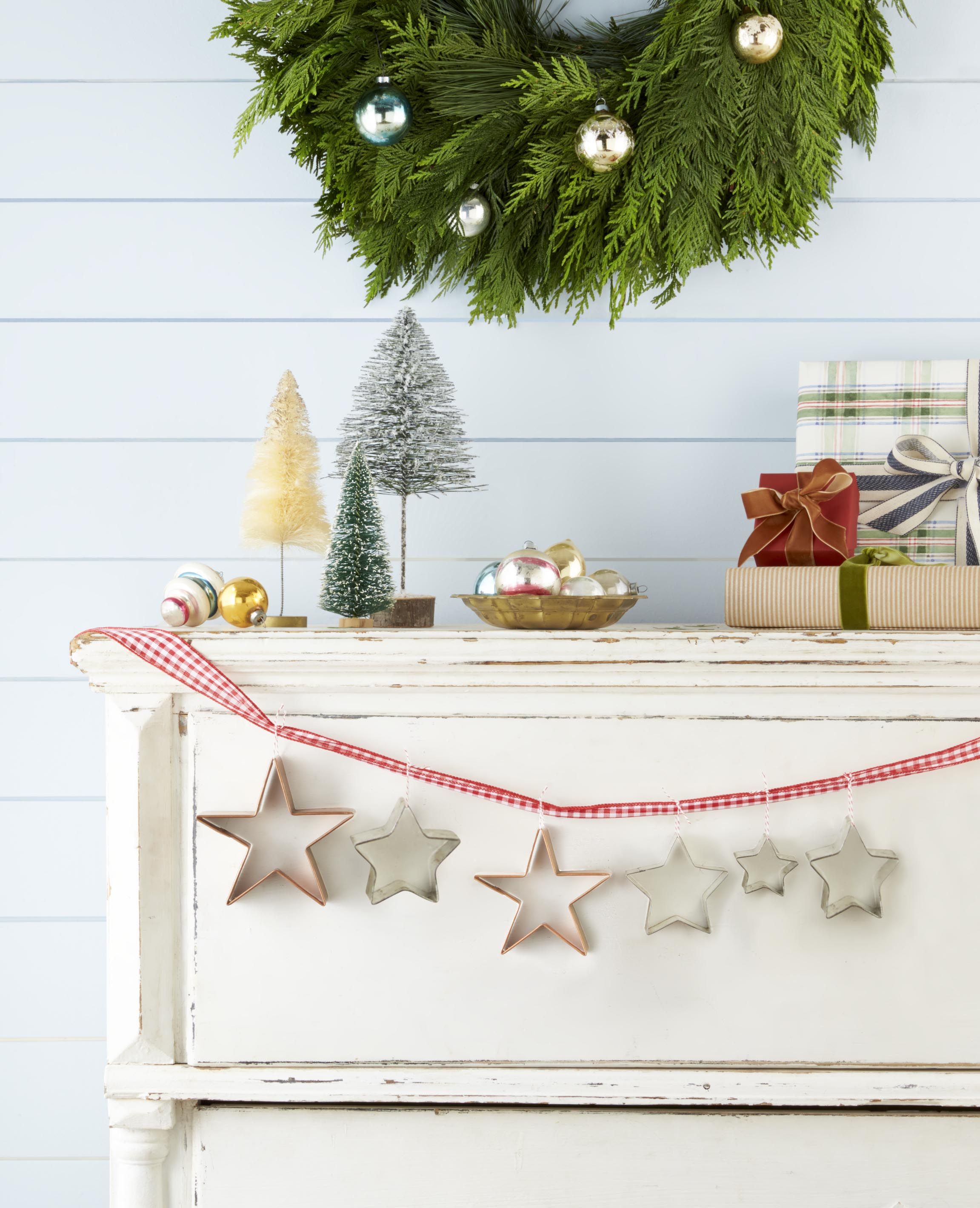 DIY Simple Garland From an Old Christmas Tree - HubPages