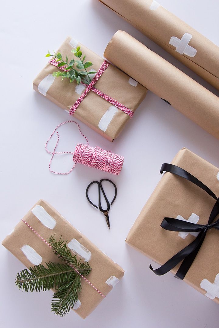 Kraft Wrapping Paper Is the ONLY Wrapping Paper You Need for the Holidays