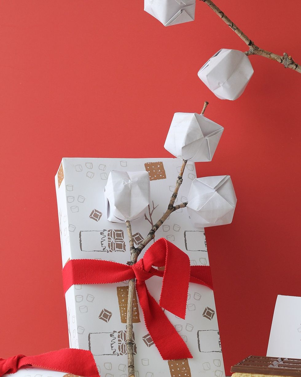 Four Simple Brown Paper Gift Wrap Ideas - A Pretty Fix