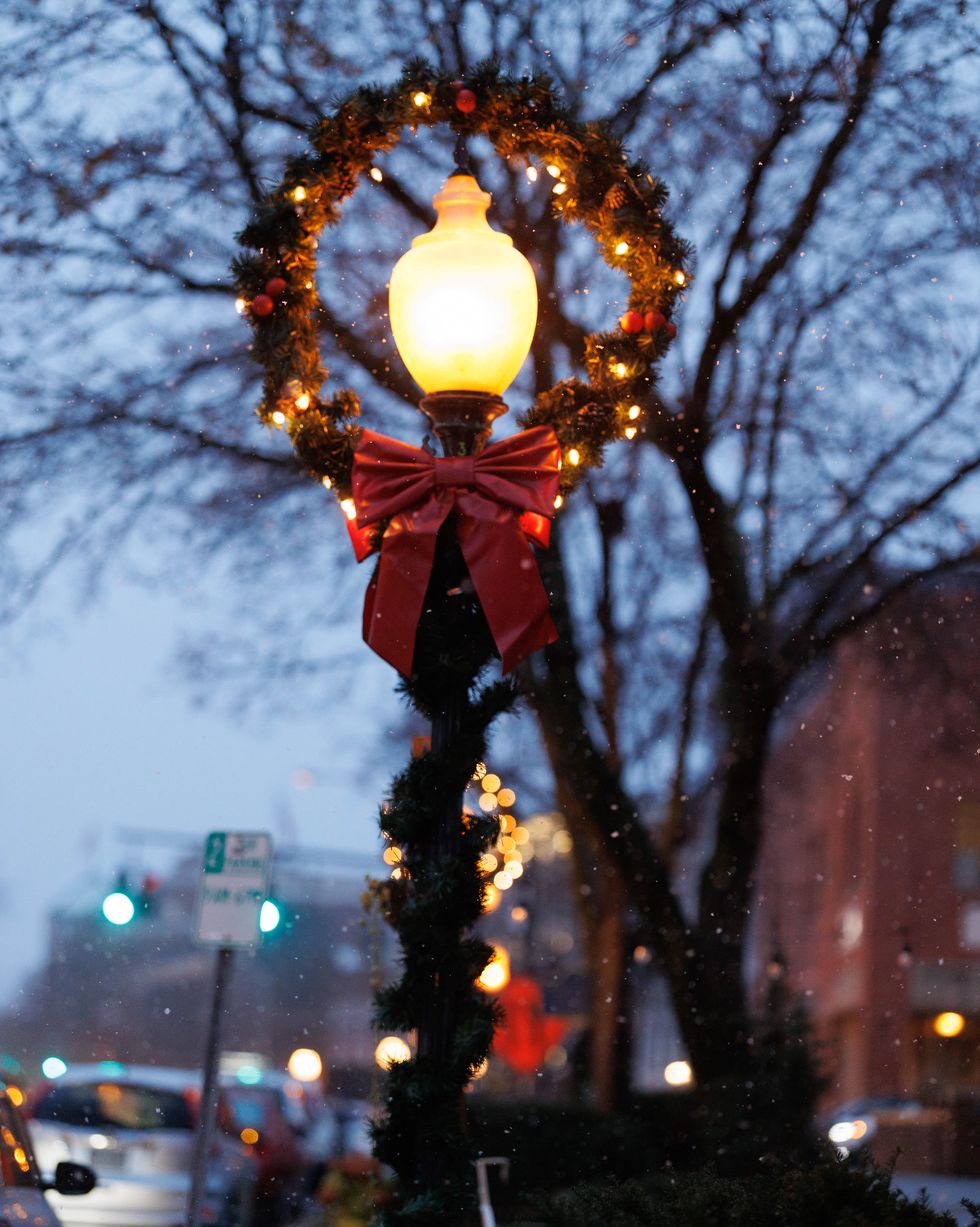 best christmas towns saratoga springs