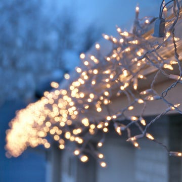 hang outdoor christmas lights like a pro