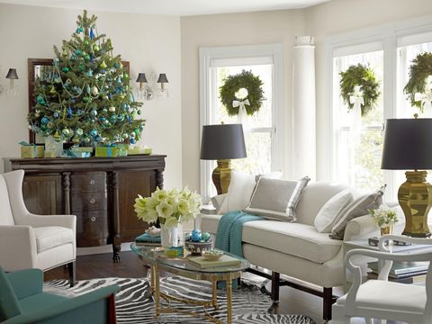 christmas living rooms blue and green eddie ross