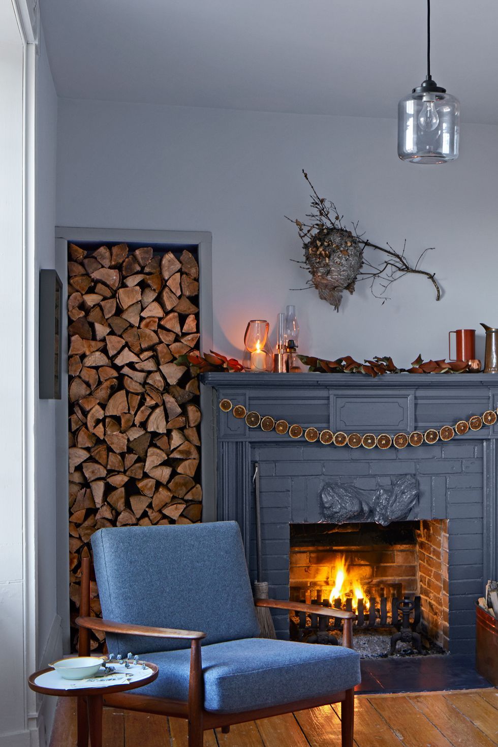 8 Fireplace Mantel Decor Ideas for Every Season