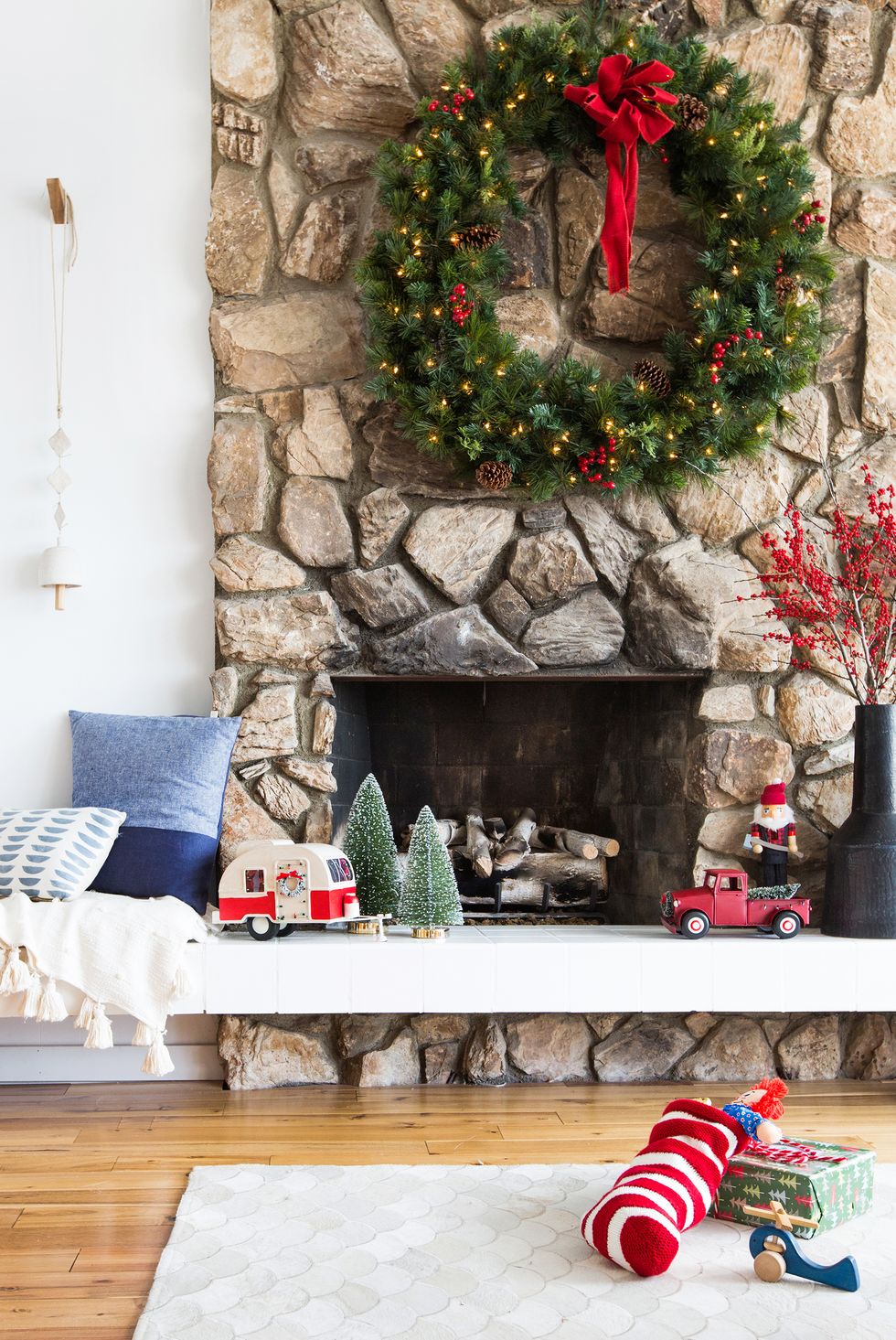 Decorate Your Mantel for the Holidays with DIY Block Letters