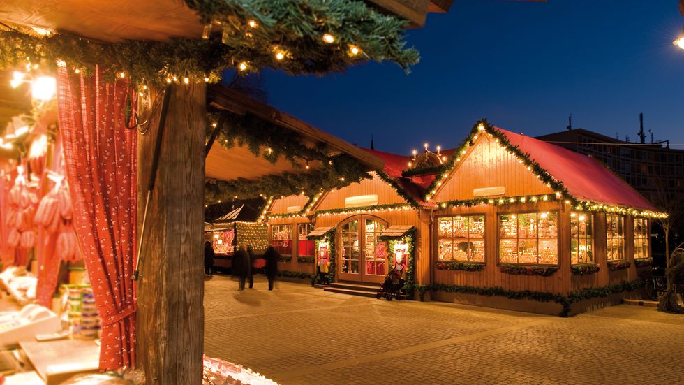 christmas market atmosphere in the evening