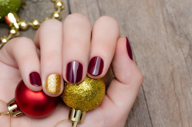 simple christmas nail designs for short nails