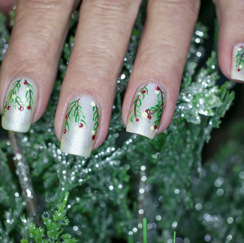 Christmas nails  Airbrush nails, Christmas nail designs, Xmas nails