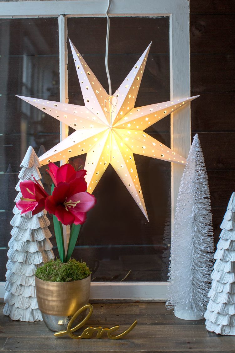 christmas window decorations  paper star window decoration