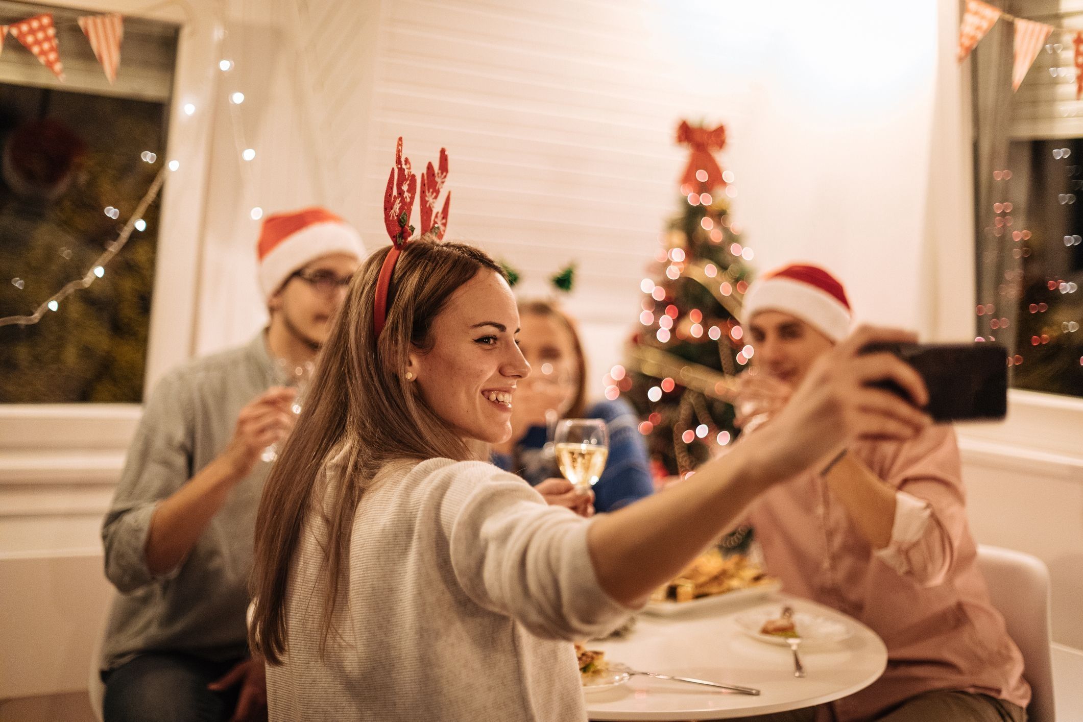 10 Tips for Hosting Holiday Parties - Space Shop Self Storage