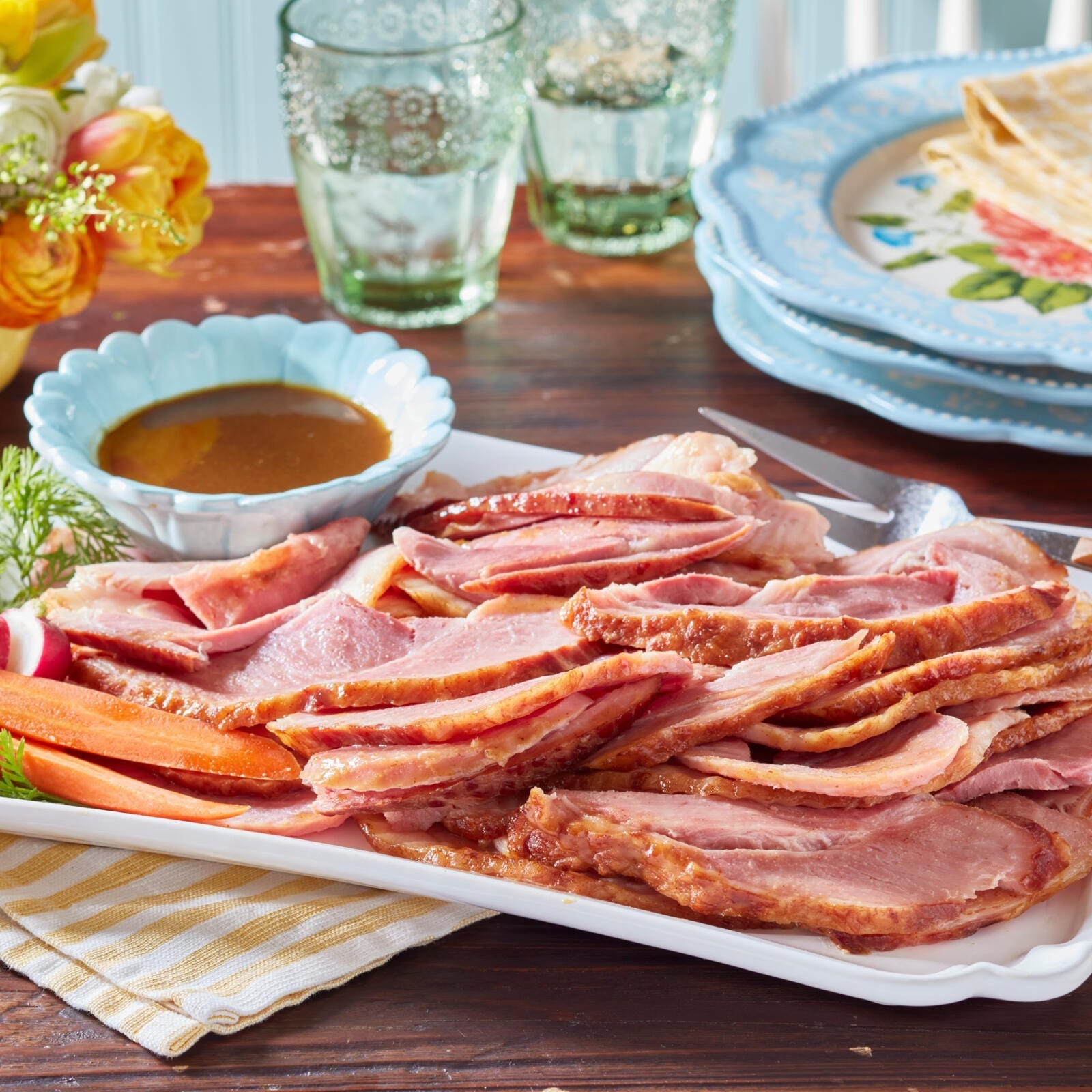 27 Easy Christmas Potluck Ideas for Your Next Holiday Party