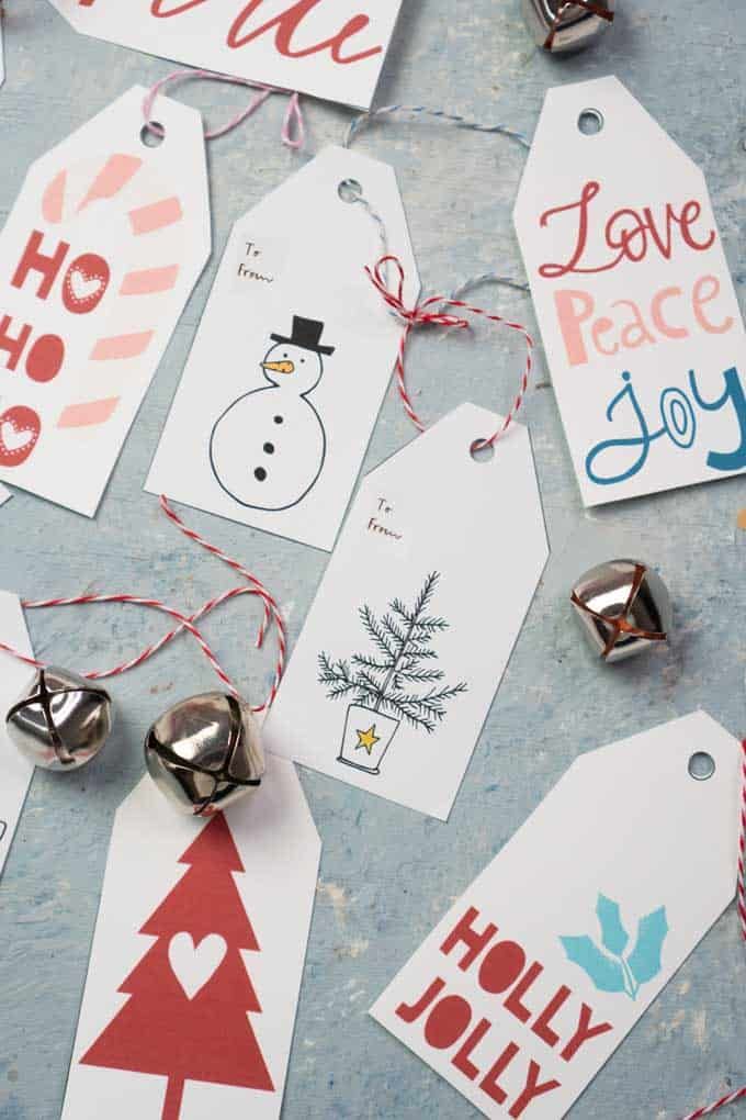 String Printing Christmas Gift Tags craft activity guide