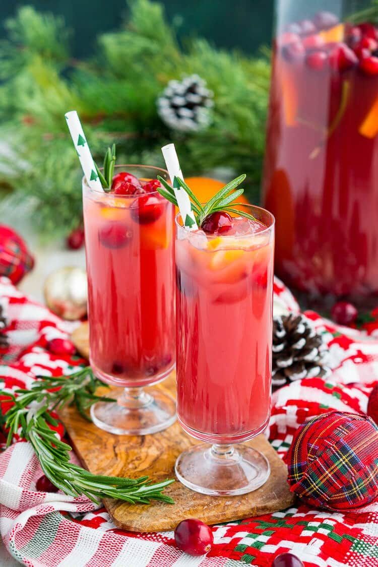 35 Best Christmas Punch Recipes - Holiday Big Batch Drinks