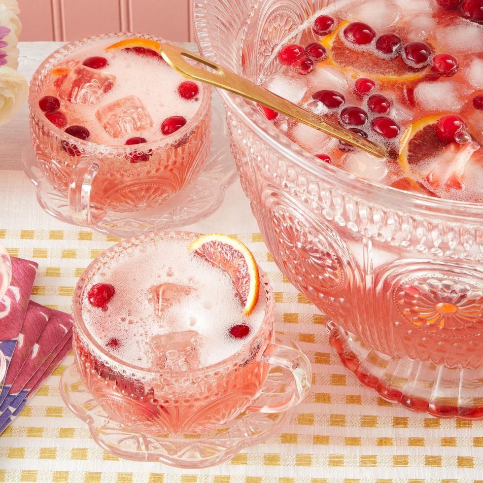 Christmas Punch Recipe - Delicious Table