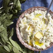 horseradish–sour cream mashed potatoes