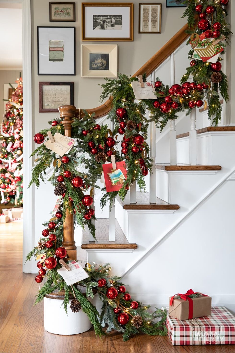 Vintage Christmas Decor Ideas - Inspired By Charm
