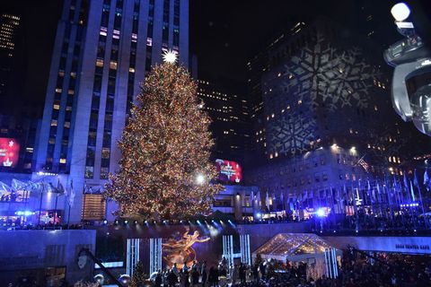 christmas traditions tree lighting