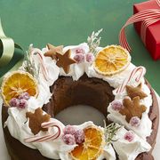 christmas treats wreath cake