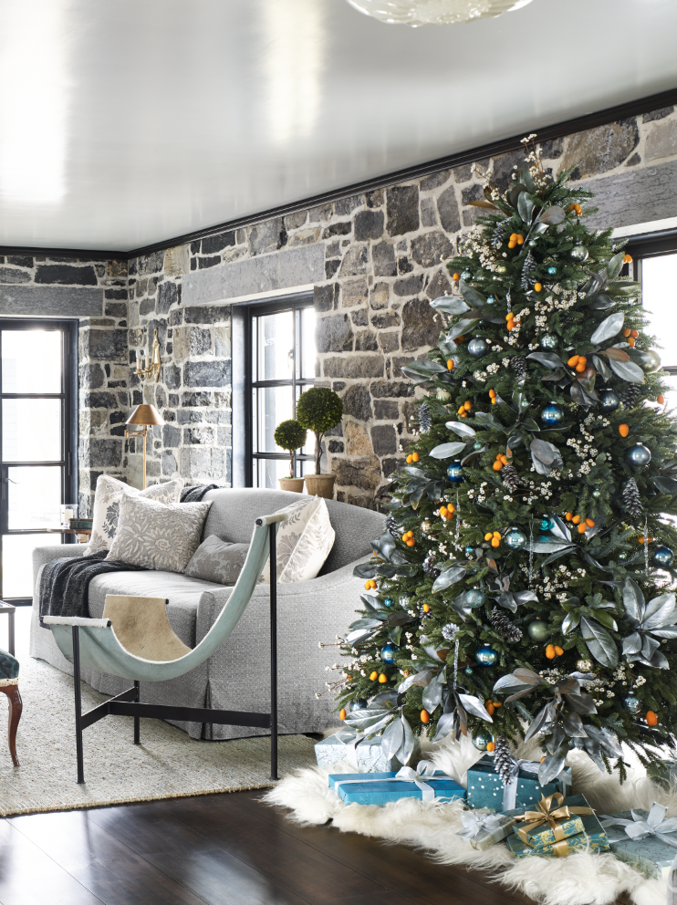 Navy and Green Christmas Tree - Christmas Tree Decor Ideas