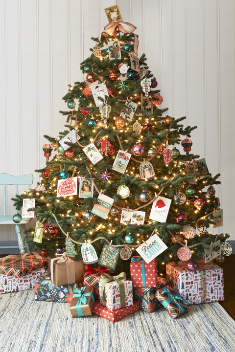 Christmas Tree Decoration Ideas - Christmas Card Garland