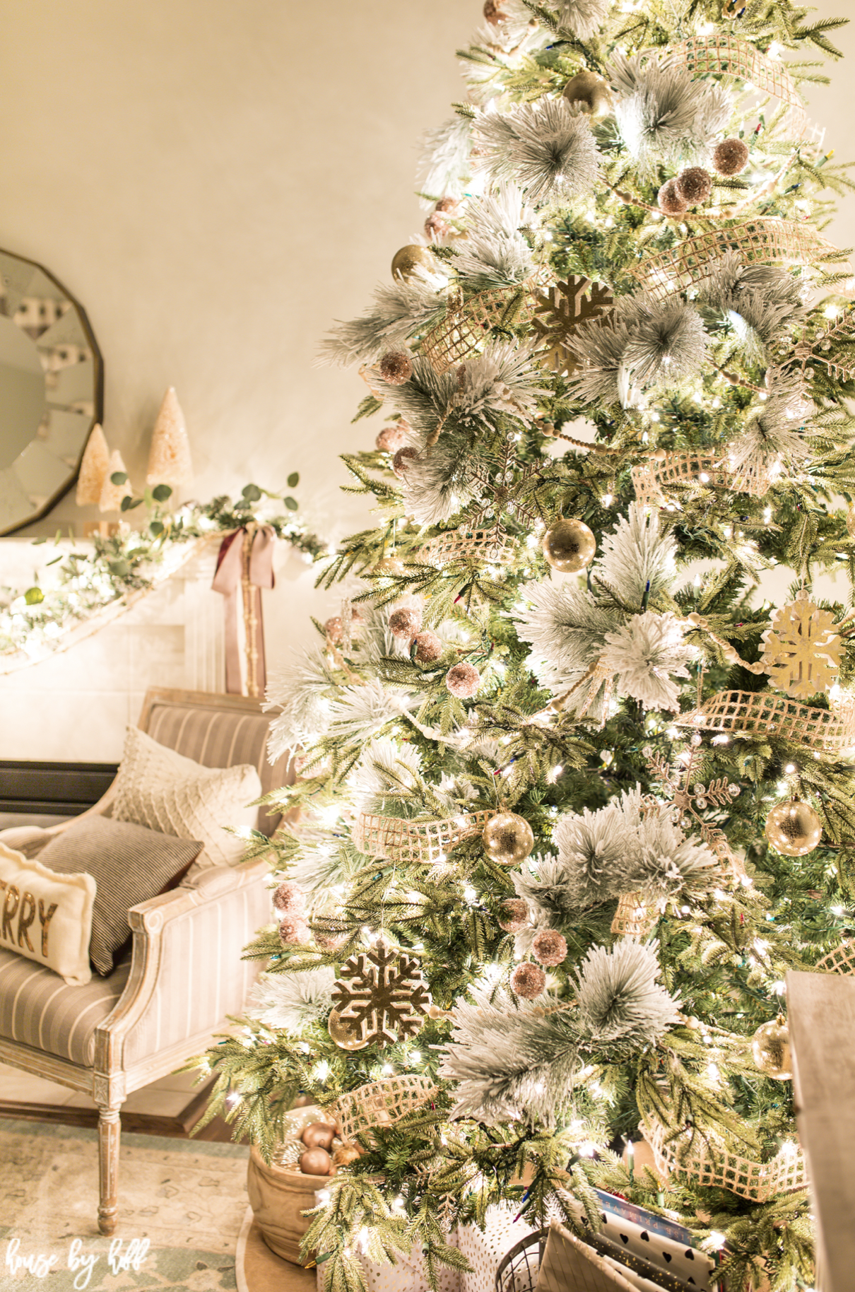 40 Winter Decoration Ideas (Non-Christmas) for 2023 - Beautiful Dawn Designs  | Christmas tree themes, Luxury christmas decor, White christmas trees