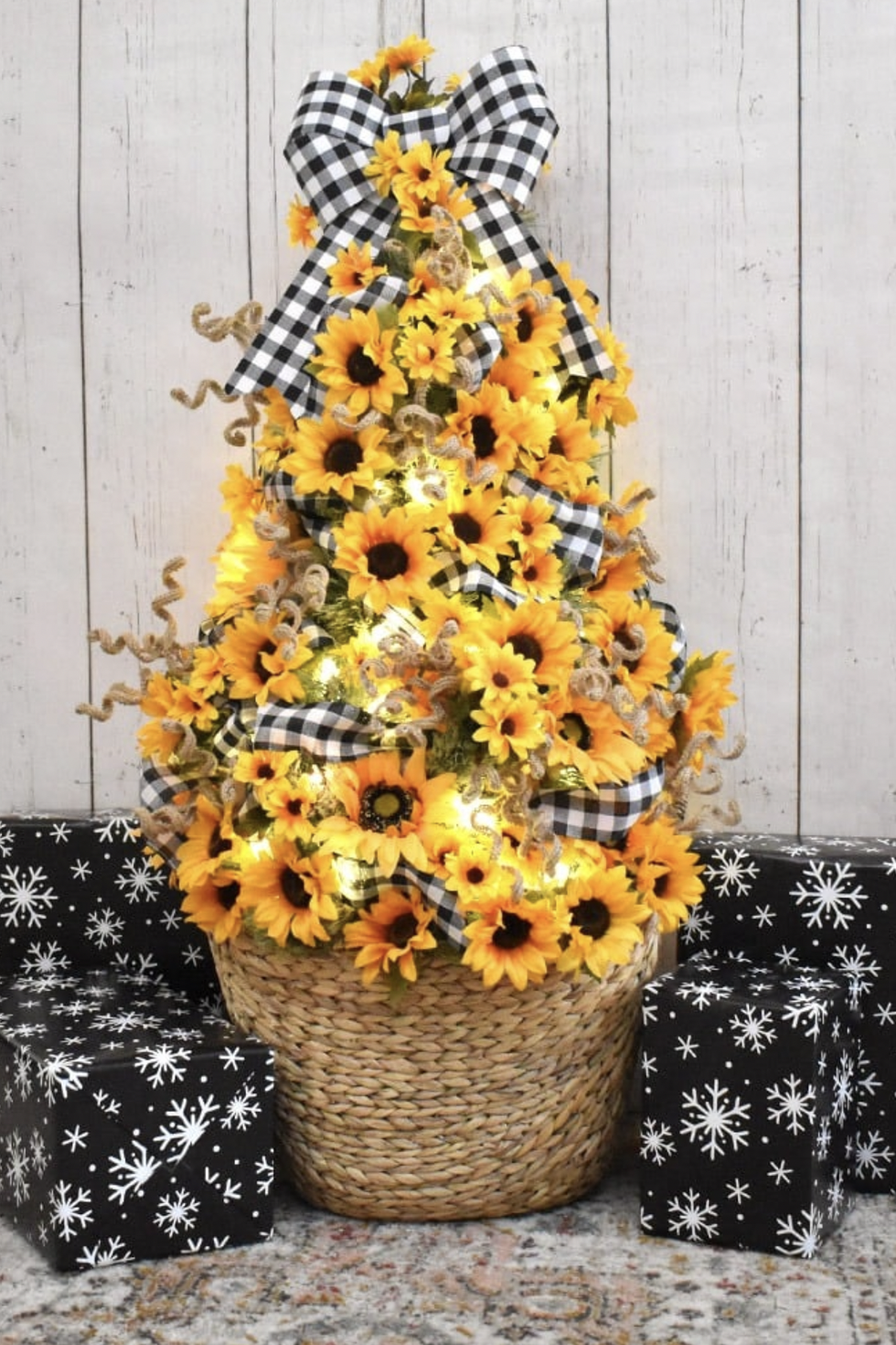 christmas tree decorations sunflowers