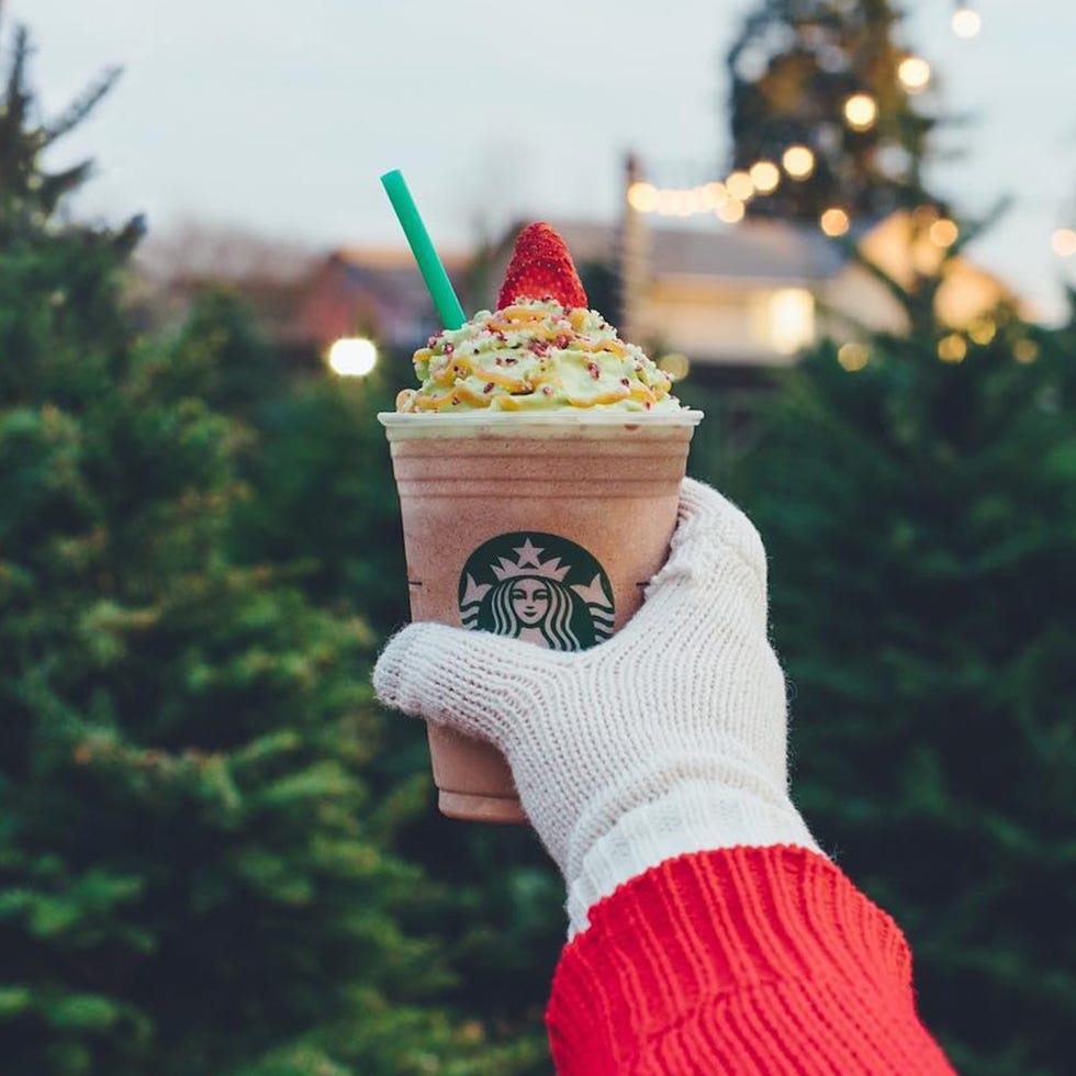 Food, Dessert, Frozen dessert, Ice cream cone, Ice cream, Cuisine, Soft Serve Ice Creams, Frappé coffee, Dairy, Floats, 