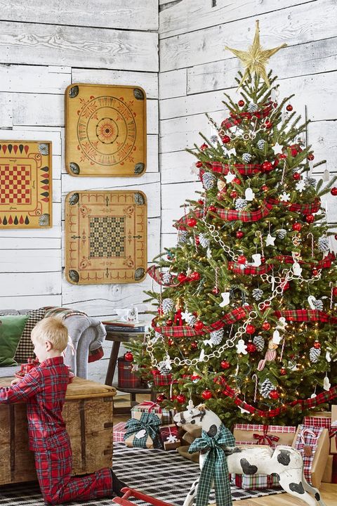christmas tree ideas plaid garland