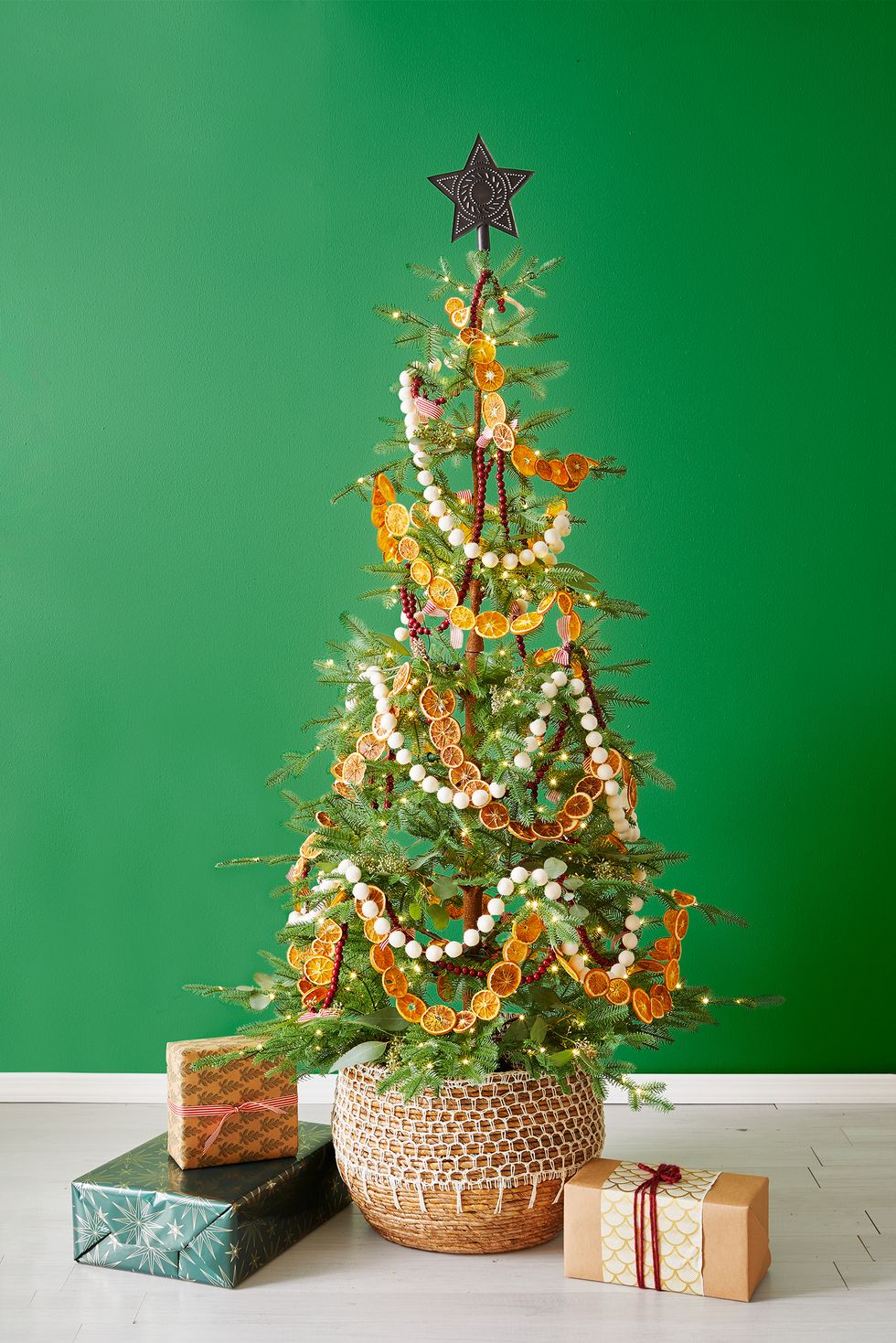 christmas tree ideas, rustic christmas tree