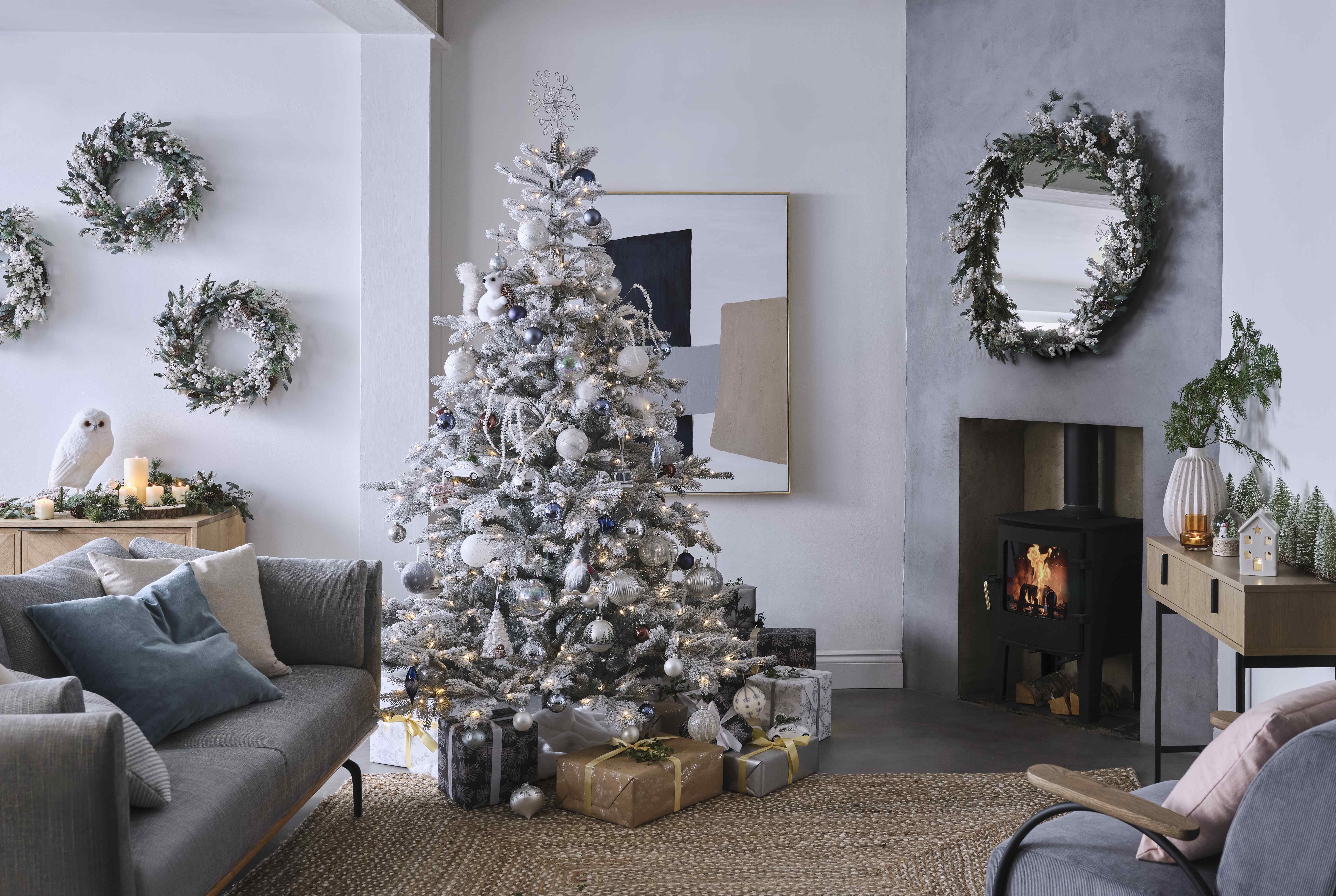 5 Things You Can Rent if You\'re Hosting This Christmas