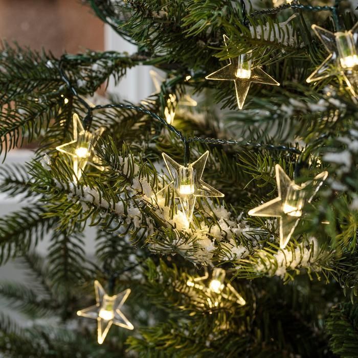 13 Christmas Tree Lights To Buy Now