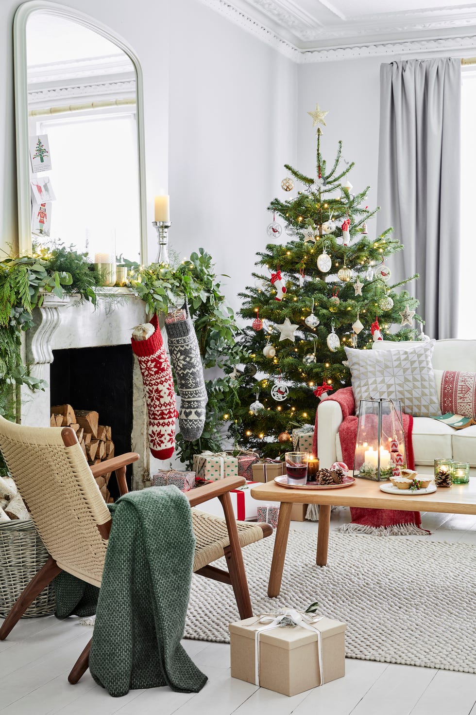 Eucalyptus Robusta: Bring Freshness and Style to Your Home or Event Eucalyptus Robusta: Bring Freshness and Style to Your Home or Event