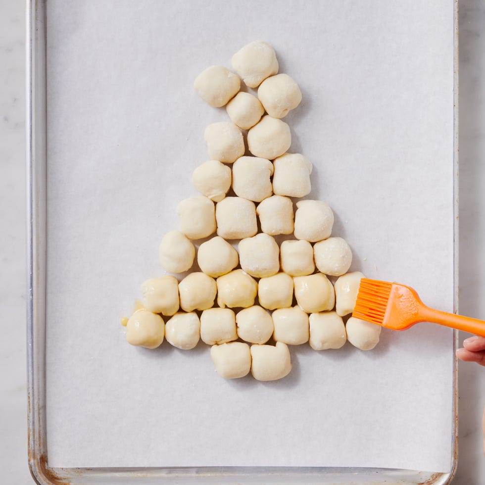 christmas tree pull apart bread